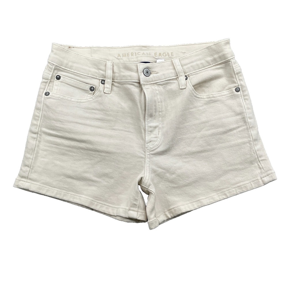American Eagle Shorts Wome's  29* White High Rise Mom Jean Y2K Daisy Preppy 90's